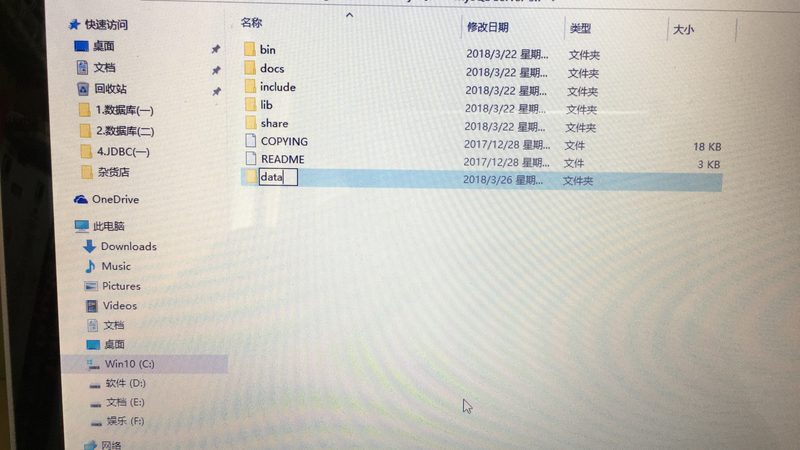 下水道堵塞是家居生活中常见的问题，其主要原因有以下几点：